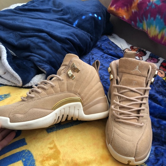 Jordan Shoes - RARE Jordan 12 beige and gold